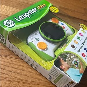 LeapFrog Leapster Ultra Handheld Learning Game Console- NEW